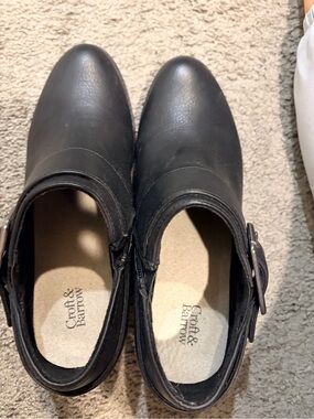 croft & barrow Black Leather Buckle Ankle Boots